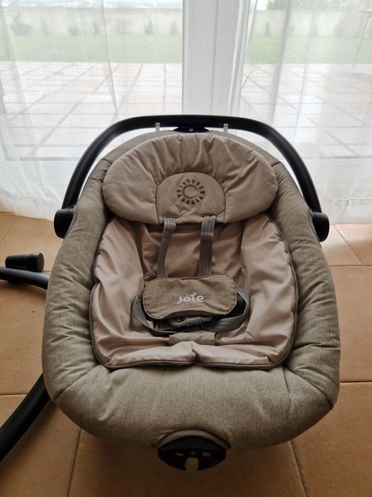 JOIE Serina 2 em 1 - Baloiço e espreguiçadeira