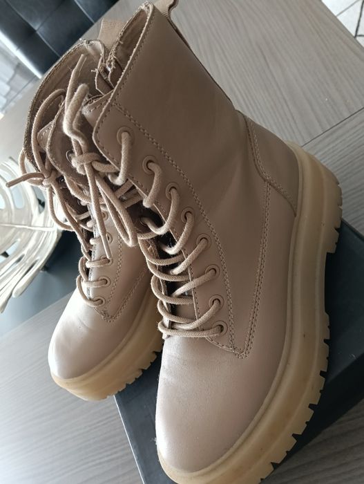 Botas mulher Stradivarius