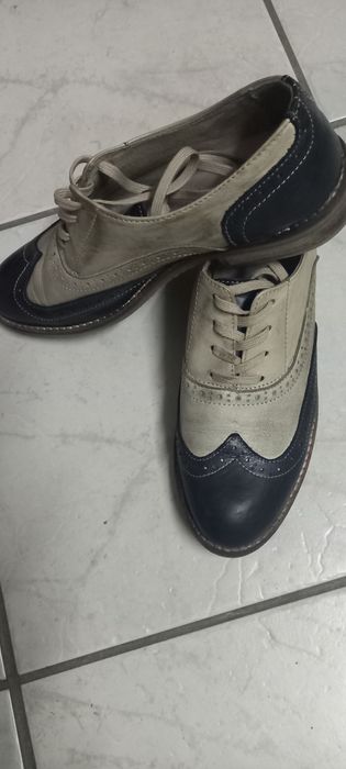 Sapatos Clássicos bege/preto