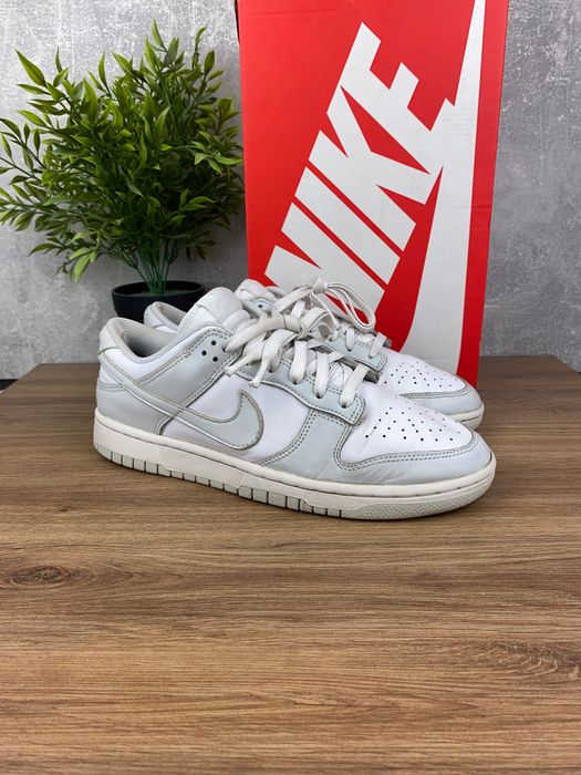 Nike Dunk Low r. 42,5 - kultowe sneakersy skórzane biało-szare