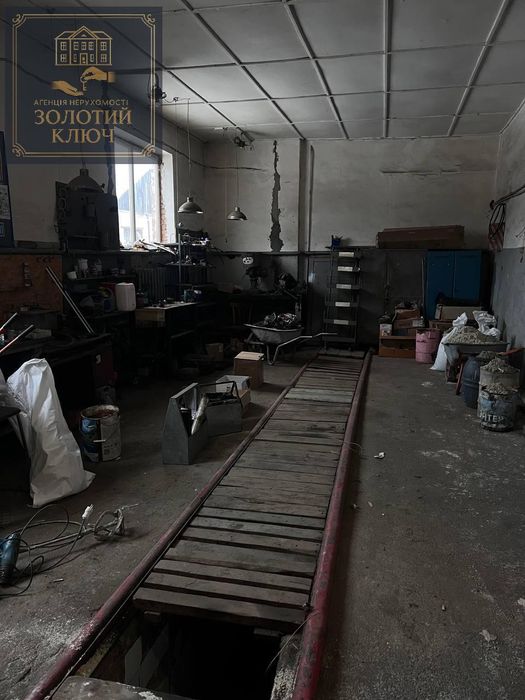 Продам комплекс промислових будівель