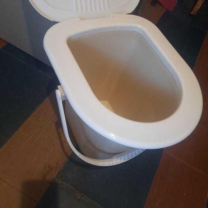 Туалет ведро  новое