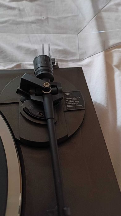 Gramofon Technics SL-BD20