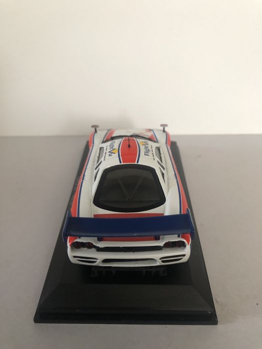SALEEN S7-R 2004 escala 1:43