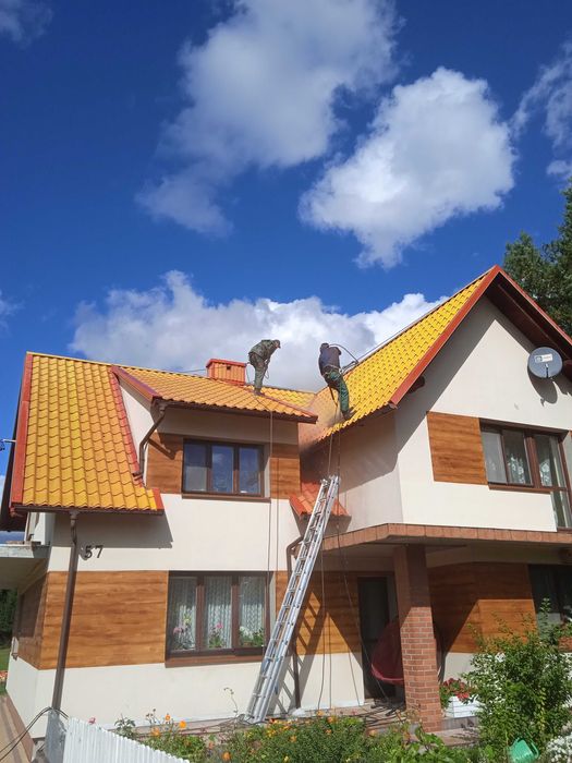 Malowanie dachów  Mycie dachu