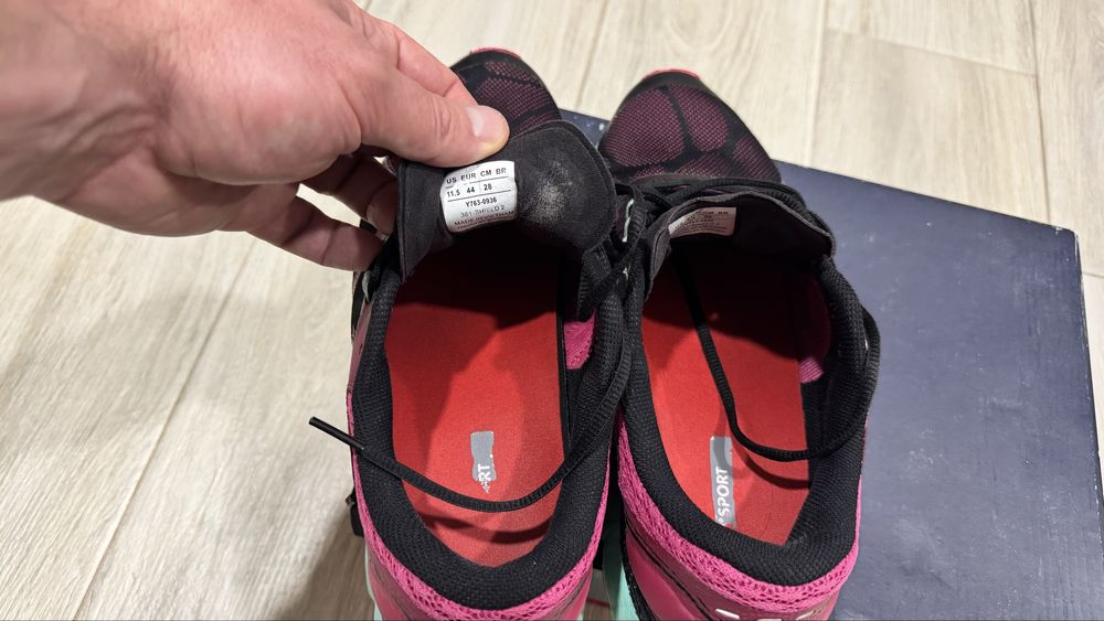 Кросовки чоловічі для бігу або залу, розмір 43