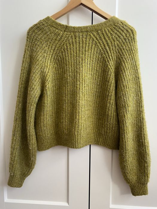 sweter zielony reserved S z deloktem v