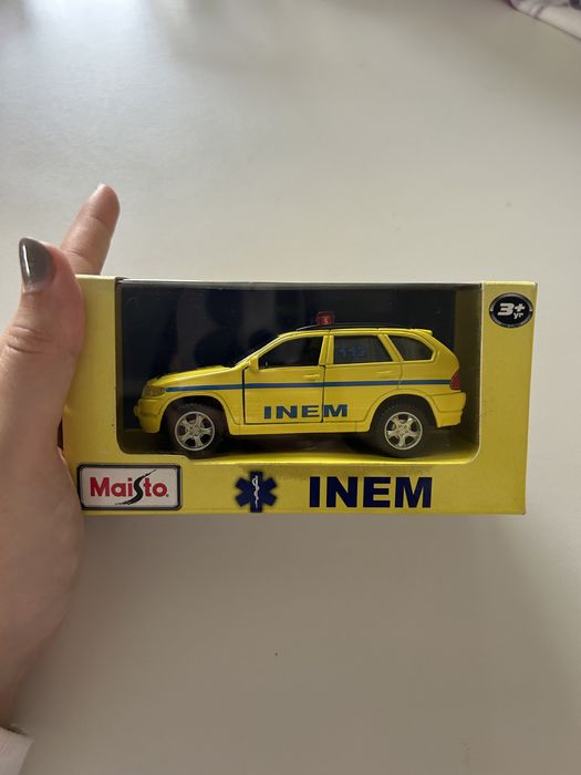 Miniatura Maisto Inem BMW