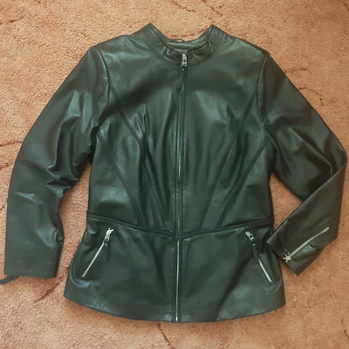 Куртка жіноча шкіряна