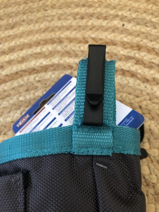 Dispensador de sacos cao e comida 2 em 1