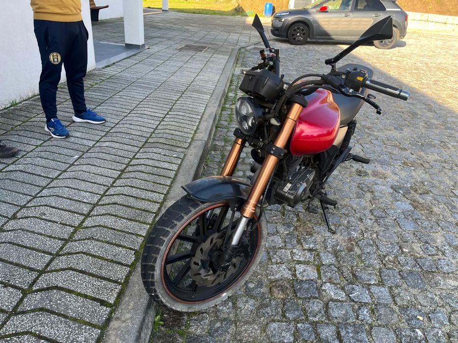 Moto keeway 125 rigorosamente nova