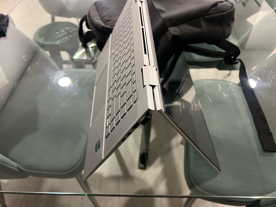 Vendo pc hp envy x360