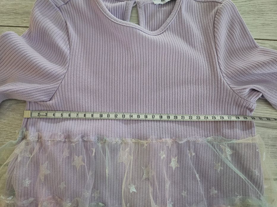 Sukienka dziewczęca reserved długi rękaw rozm. 128