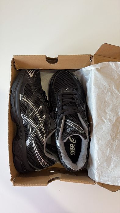 Asics Black Silver