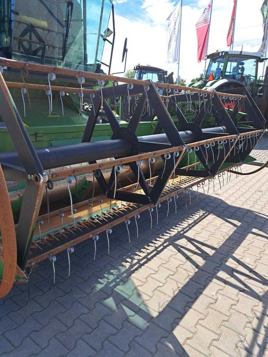 Kombajn JOHN DEERE 1055