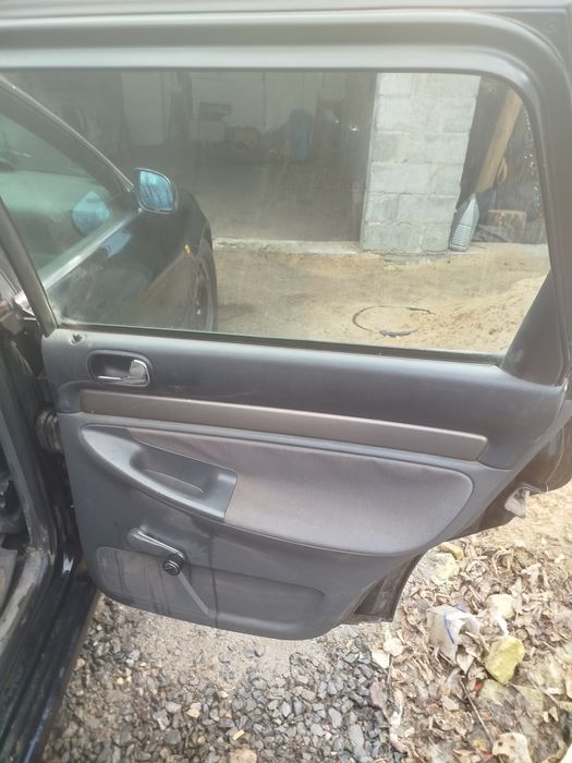 Ауди А4 б5 универсал 2.5 TDI