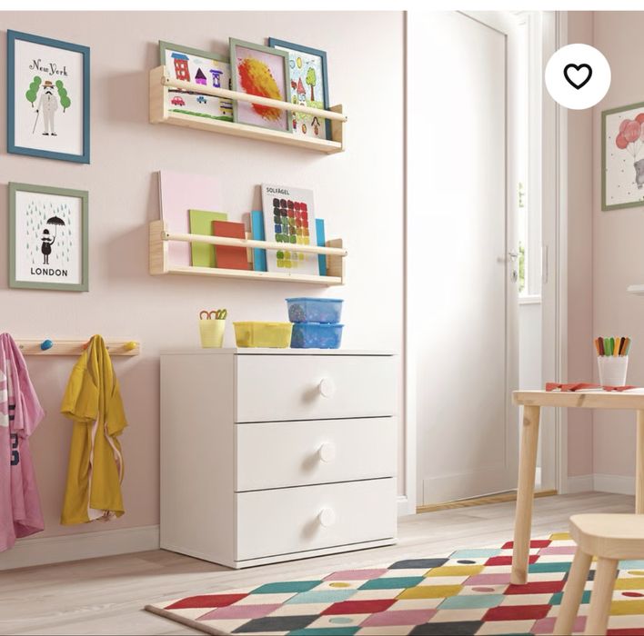 Comoda de infantil Godishus Ikea