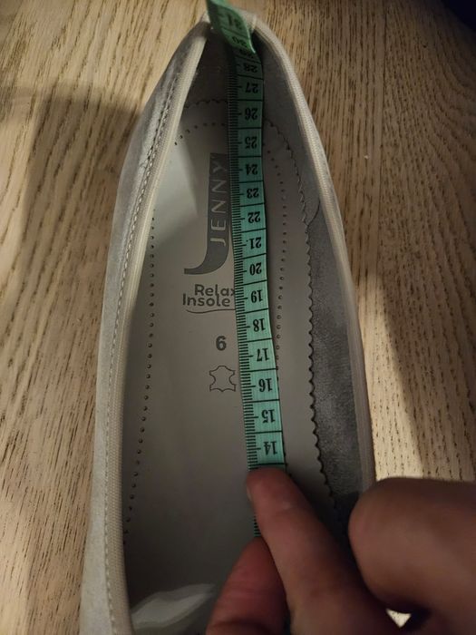 Нові туфлі ara clarks