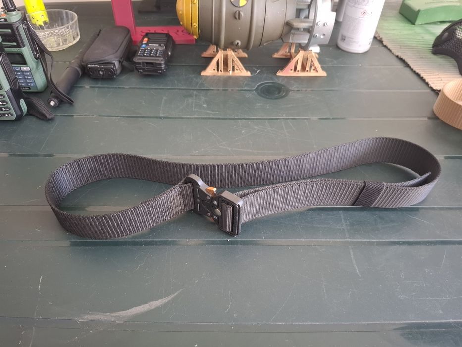 Colete Airsoft militar e cinturoes