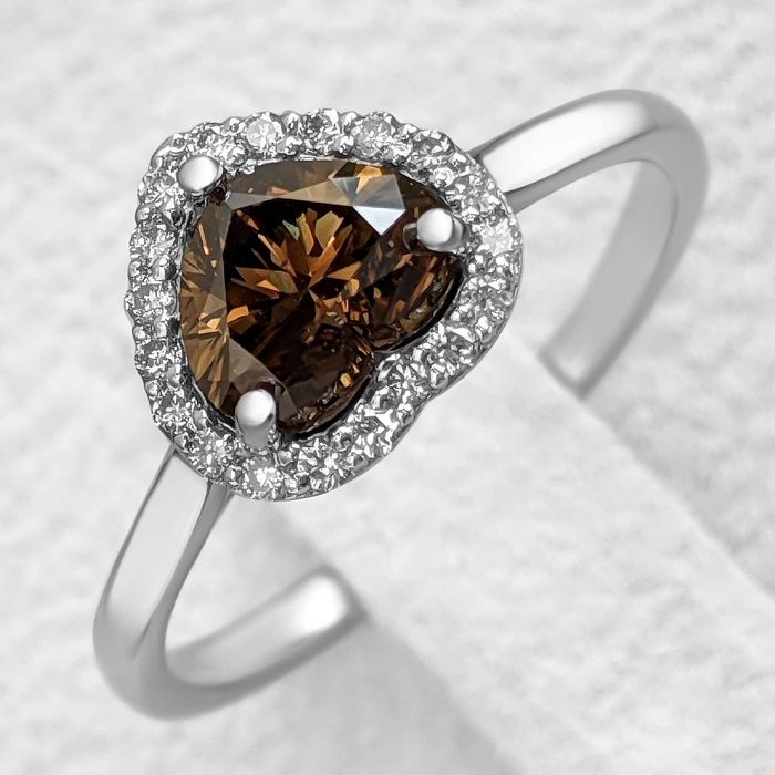 Pierścionek Zaręczynowy z Diamentem 1.15 ct wycena 34OOO pln.