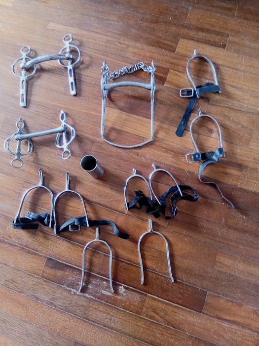 Vendo este material equestre