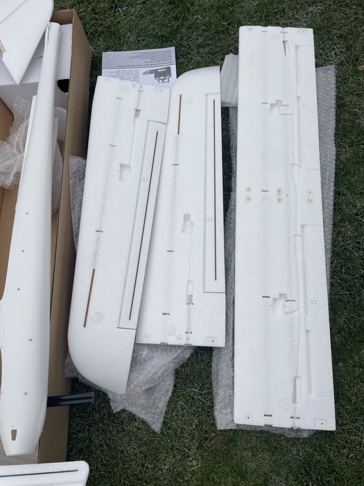 Sprzedam szybowiec Volantex RC Phoenix 2.6m - 1.6m Motoszybowiec ARF