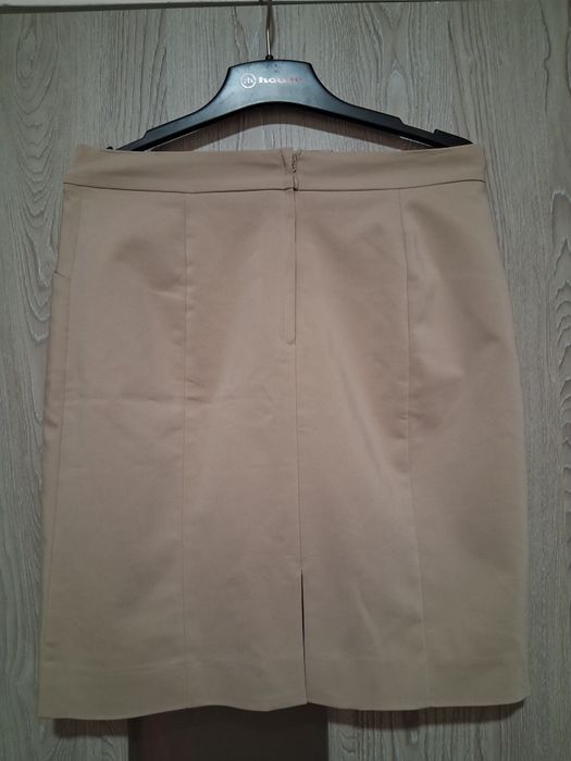 Spódnica beżowa H&M