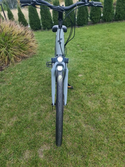 rower elektryczny  Cube Hybrid 800km