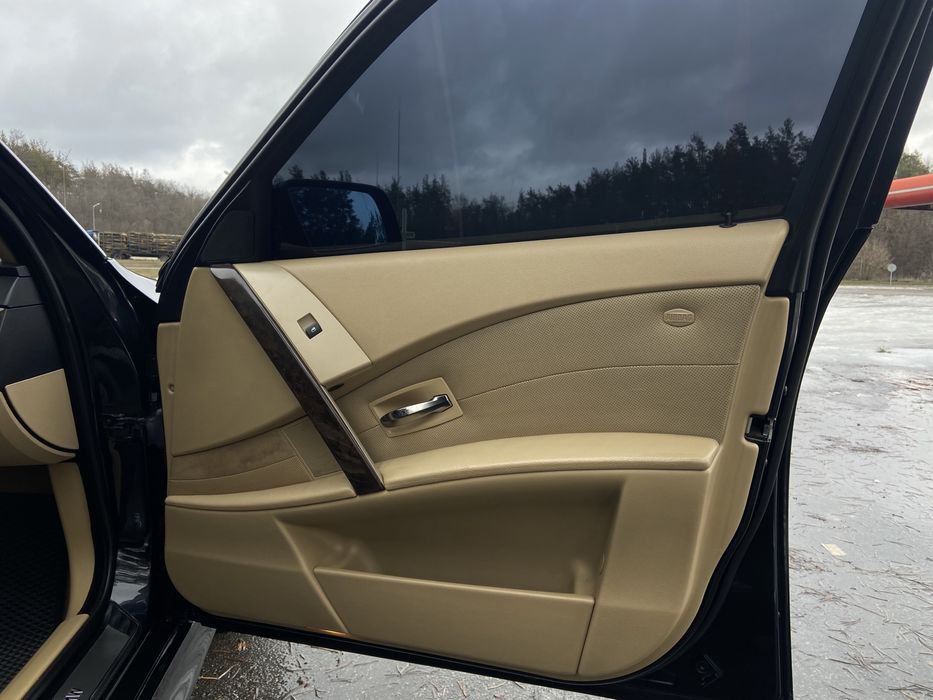 Продам BMW E60 М54B30 газ/бенз в отличном состоянии!