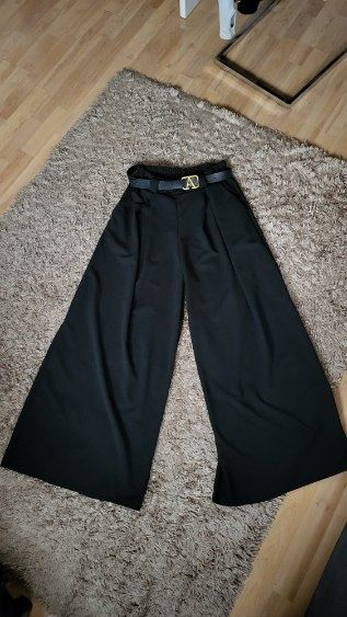 Spodnie szerokie z paskiem