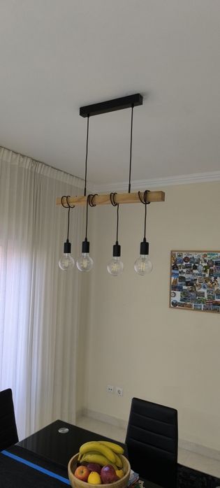 Candeeiro 4 lâmpadas