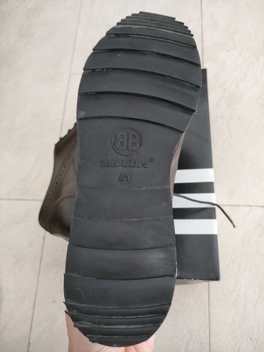 Sapatos broders 41