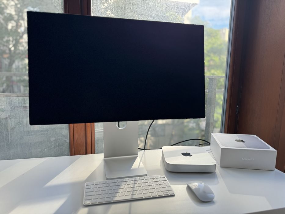 Apple Studio Display 27 5K Retina + Mac mini M1 16/512