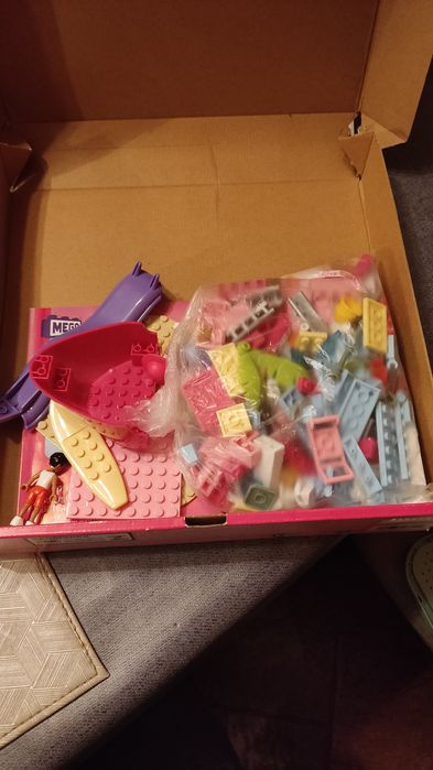 Klocki Barbie Mega Malibu