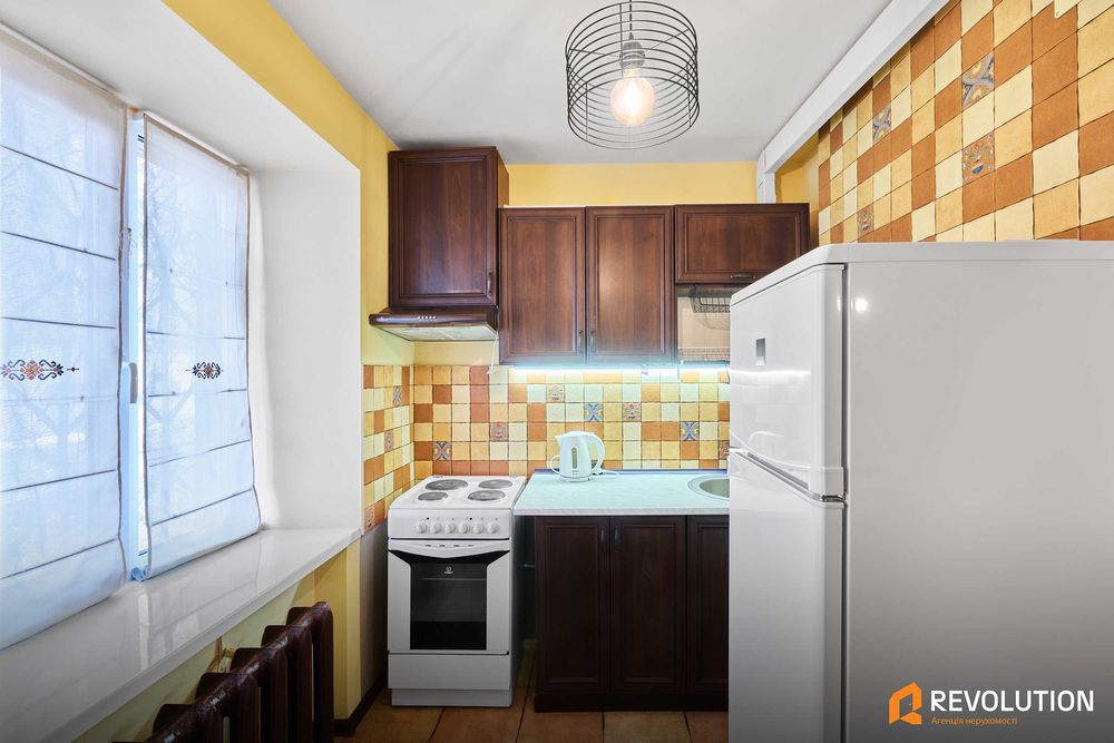 БЕЗ% 1 кім., квартира. Шевченкіський р-н, вул. Казарменна 4-Б