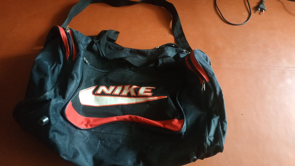 Сумка спортивная и хозяйственная