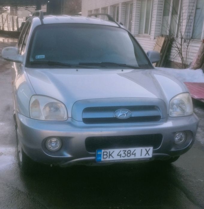 Машина для військових  на українських номерах