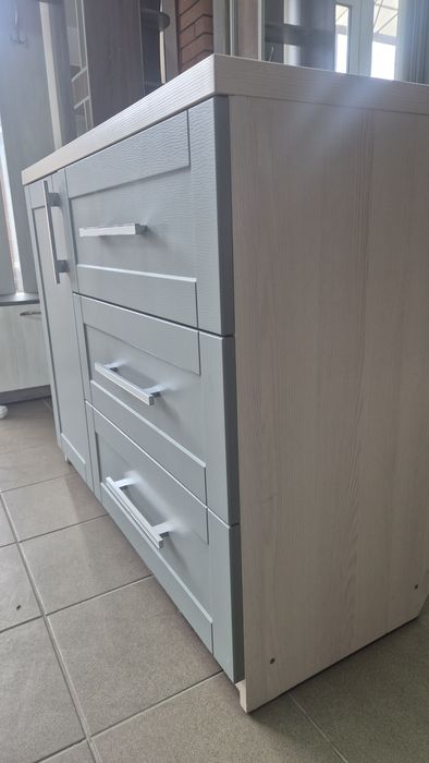 Комод. Самовивіз. Чернігів