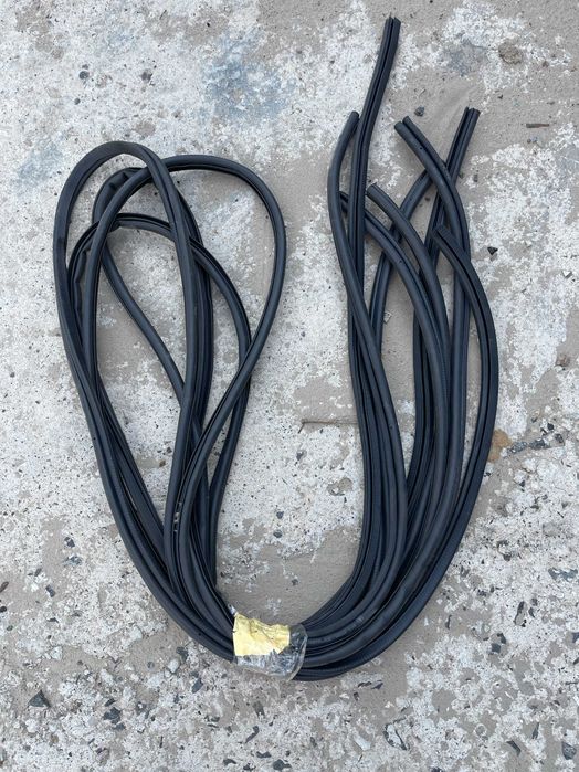 уплотнители двери ваз 2102 ранние заводские