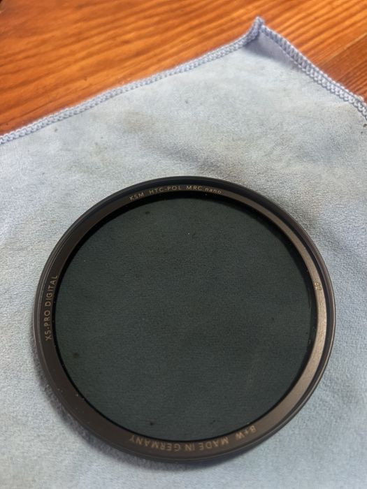 B+W 82mm XS-Pro Digital Circular Polarising KSM MRC Nano Filter