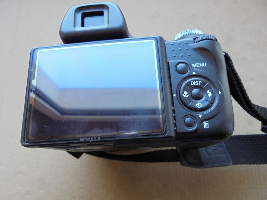 aparat fotograficzny  Sony Cyber-shot DSC-HX1