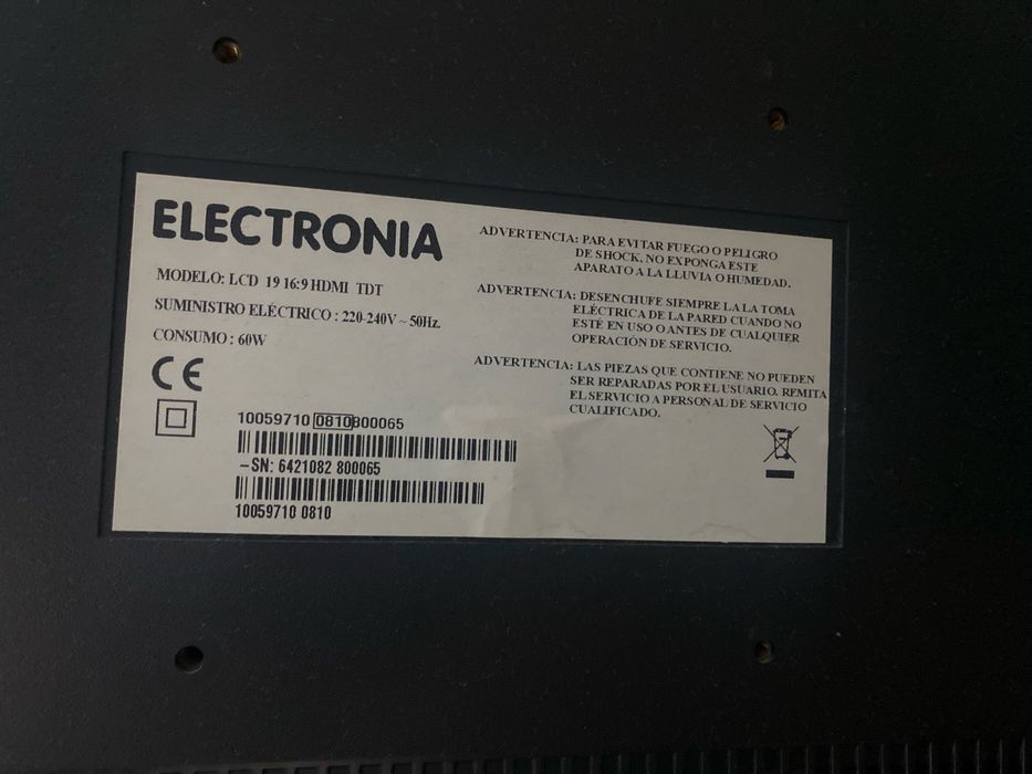 Televisão / Monitor LCD Electronia 19" (HDMI / TDT) – Excelente Estado
