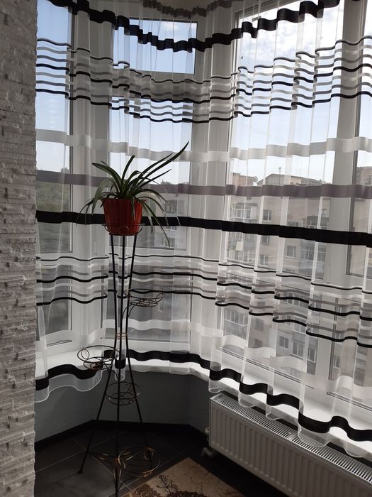 Оренда 1 кімнатної квартири Інститутська