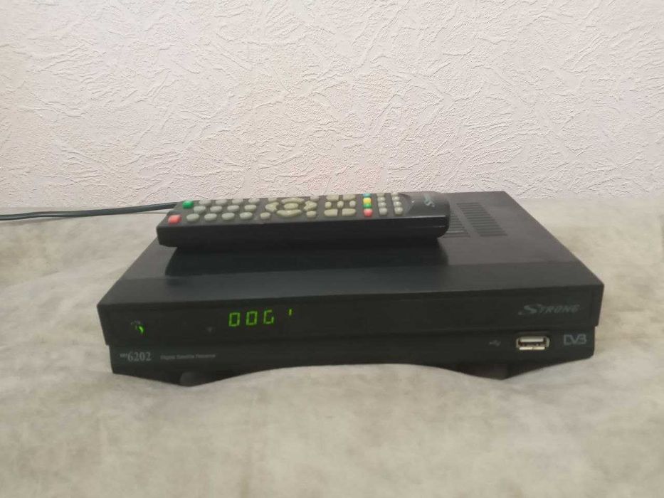 Супутниковий ресивер  Strong SRT 6202.