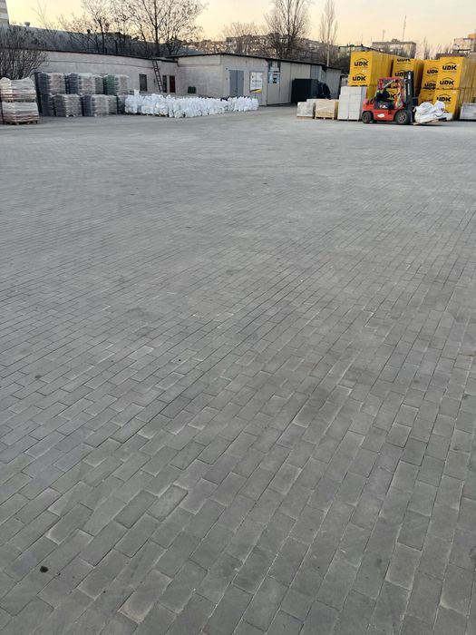 Профессиональная укладка тротуарной плитки. НДС