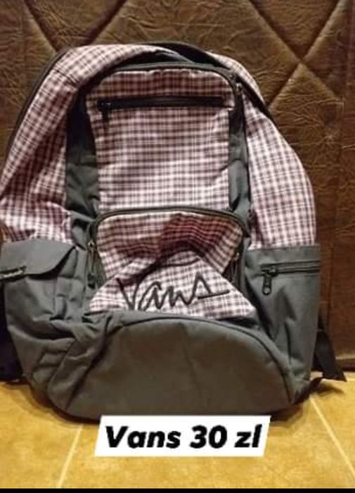 Plecak został różowy Nike i  cropp