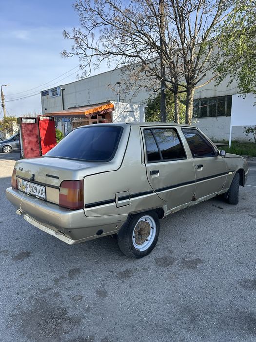 Славута 2002 с документамі 1.2 газ бенз