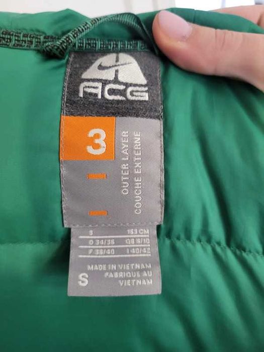 Zielona Kurtka Puchowa Nike ACG S