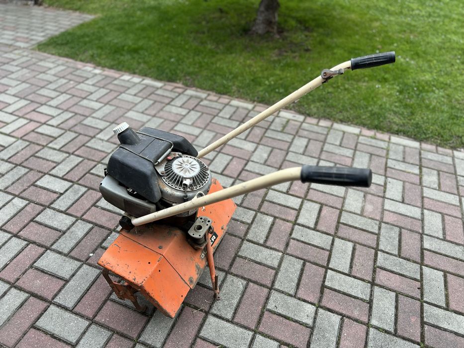 Glebogryzarka holder