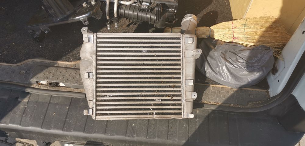 cayenne 958 радиатор интеркулер 7p5145803b,7p5145804b, а 3.6,4.2,4.8